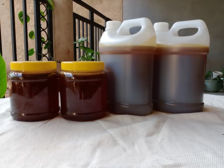 Pure honey (Mwiniluga honey)